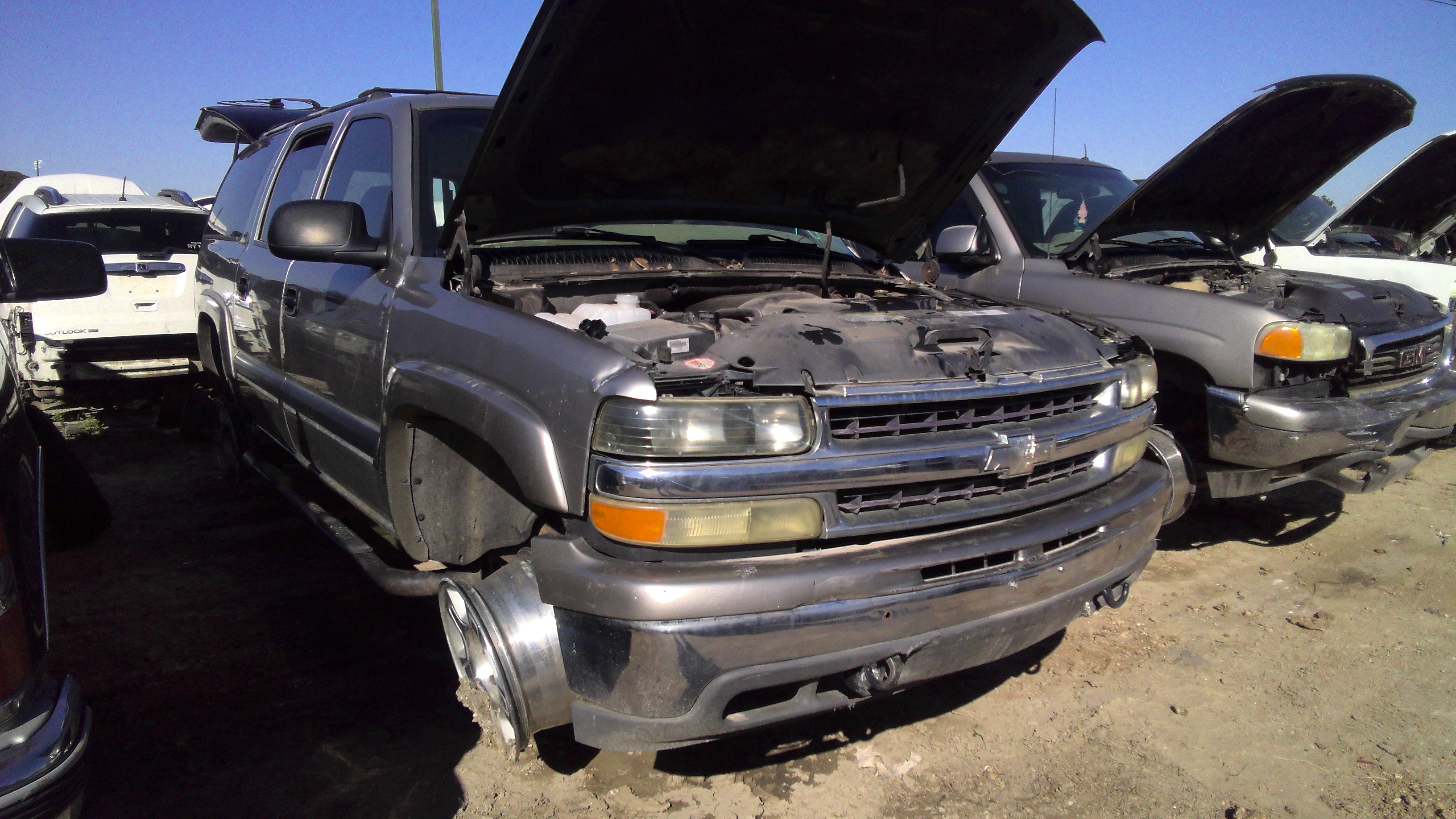 2001 Suburban
